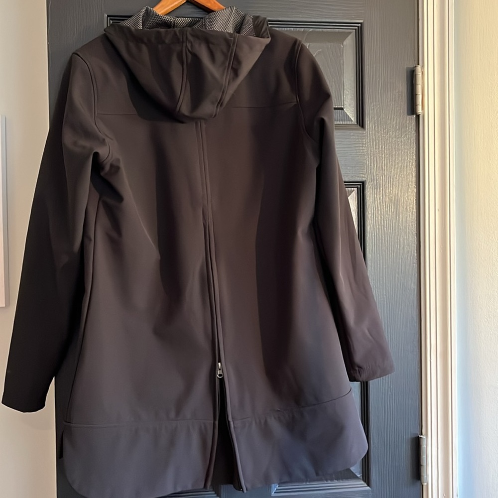 Women’s jacket - Picture 4 of 4